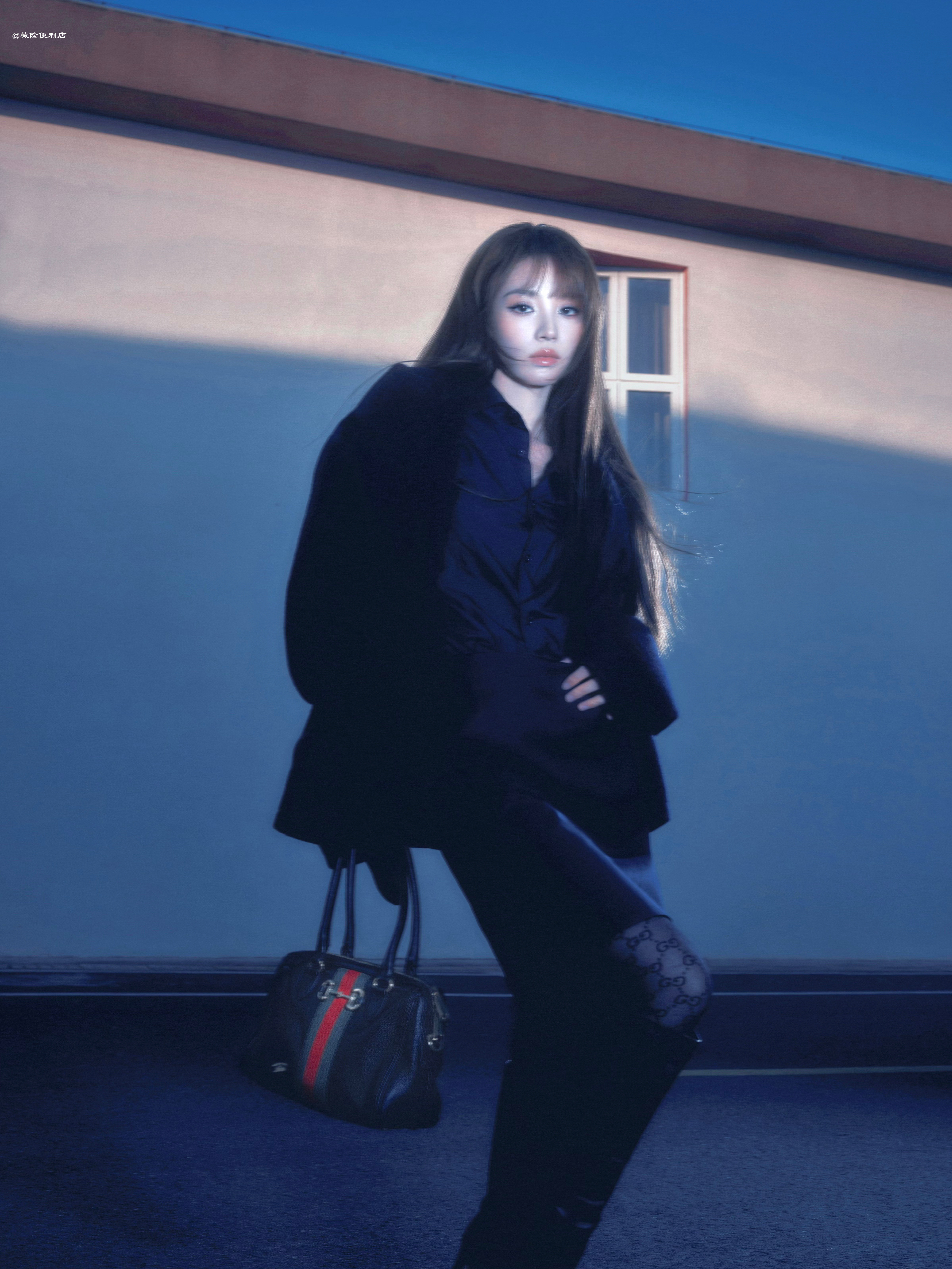 女王闪耀吧✨田曦薇​​​