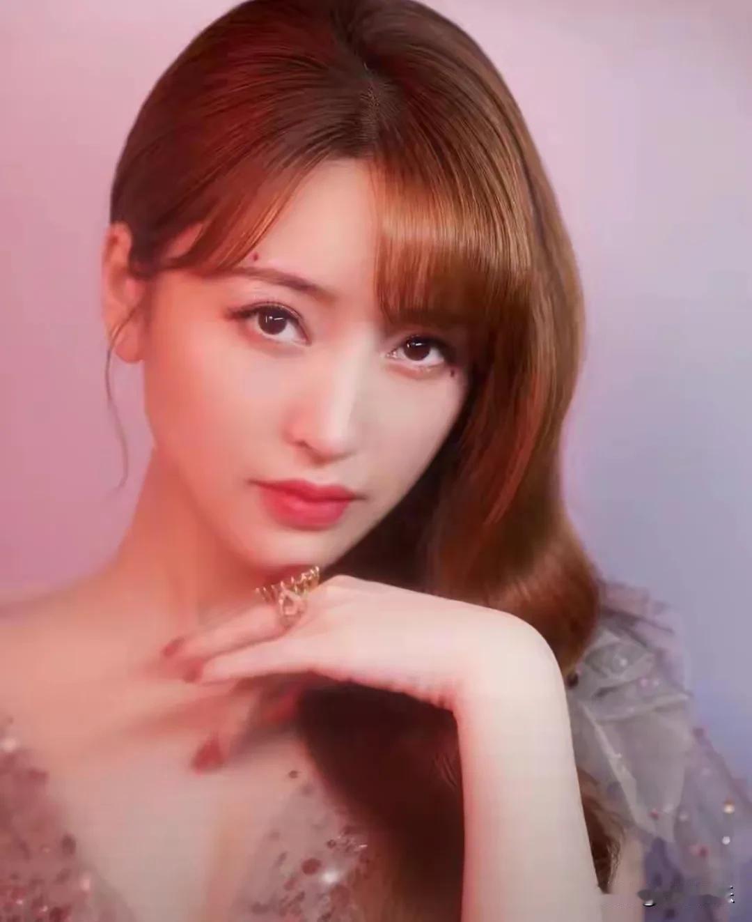 金莎，亲自回应备孕！5月20日的直播，金莎分享备孕计划。起因是网友直接问