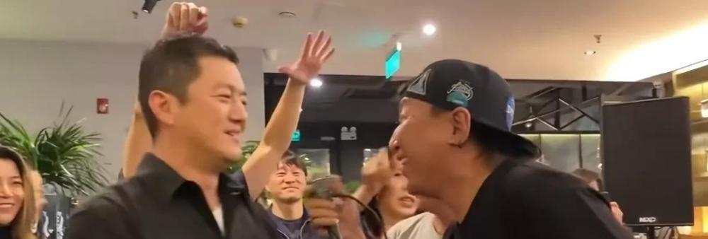 最扎心的不是李亚鹏欠了4000万，是他过生日那桌人，硬是一个字都不提。你以为大