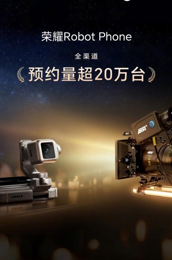 完了完了，肯定抢不到了，绝对会比第一代的华为MateXT三折叠还难抢！看看荣