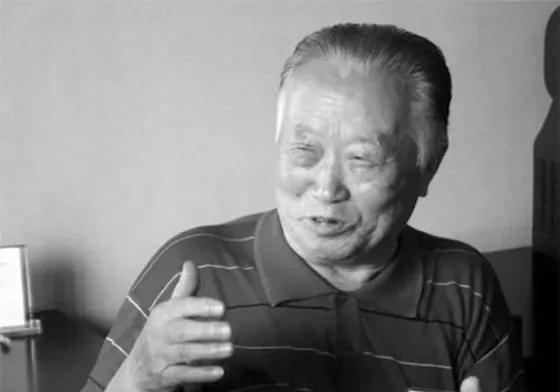 1967年，毛主席的理发师在体检中被发现转氨酶偏高，有转化为可传染肝病的可能。为