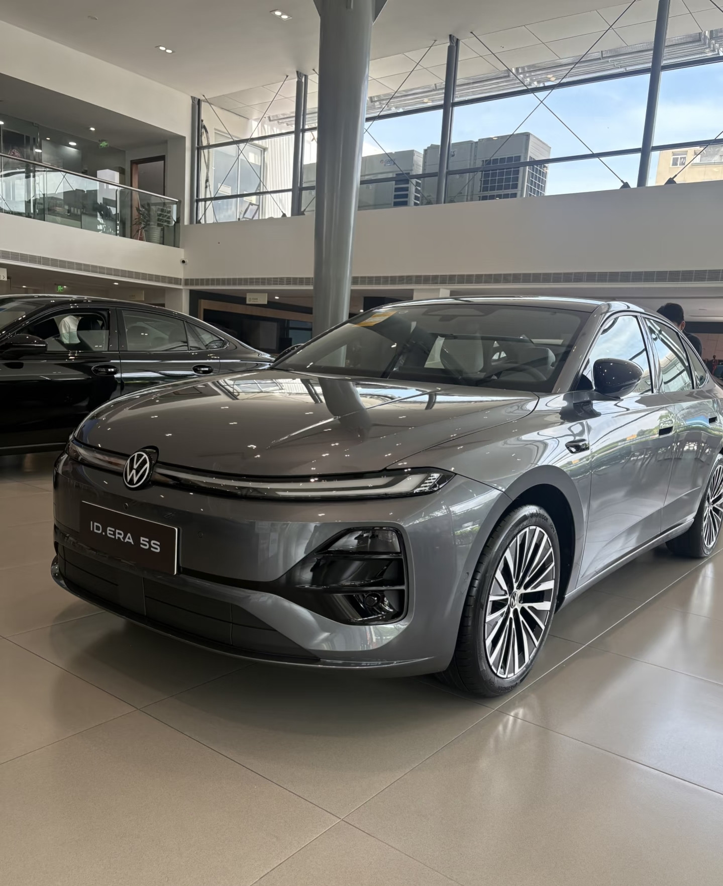 2026成都车展看点不少，我最看好大众ID.ERA5S。15万价位能给到城市NOA，在合资轿车里挺难