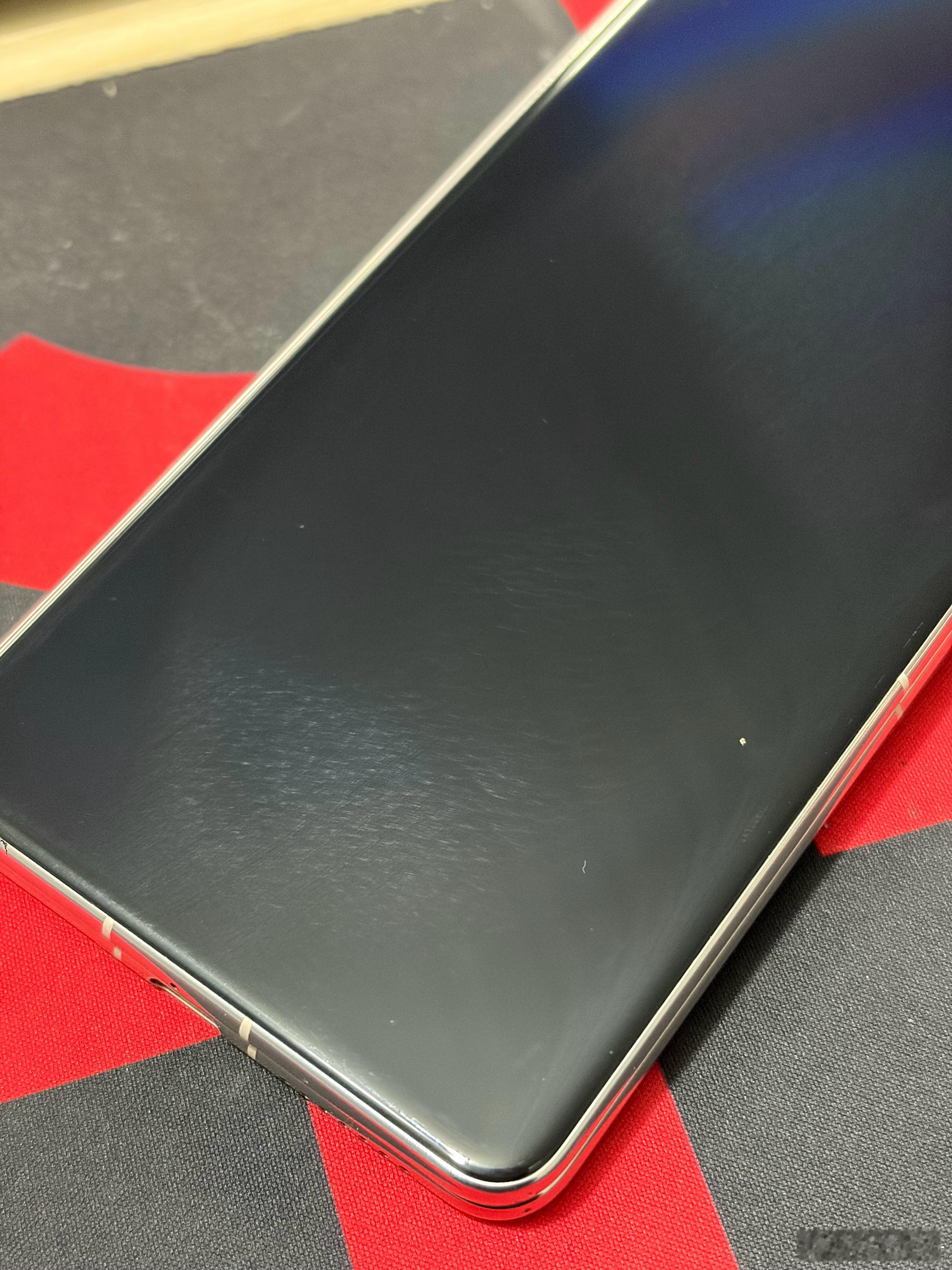 手机膜这个东西还真是刚需之前用三星S24U，纯裸机用，没几个月屏幕的疏油涂层就不