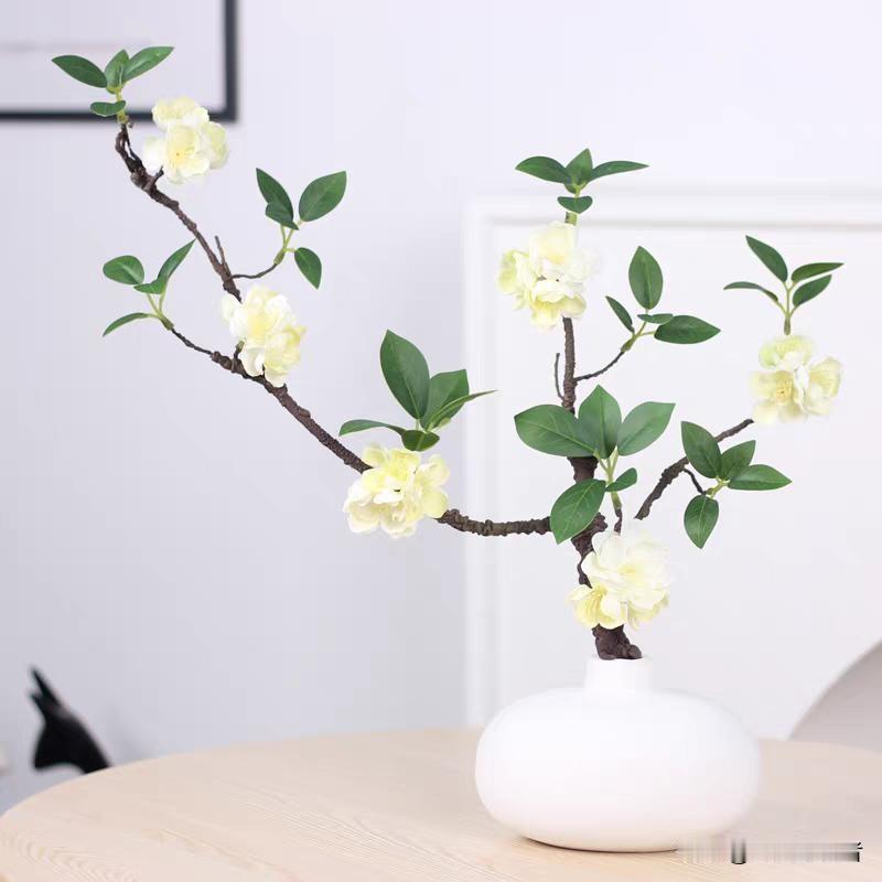 祖上积德，子孙有福。不是迷信，是一种温柔的因果。祖辈吃过的苦、守过的