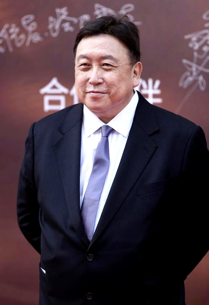 王晶在节目里撕开了周润发和刘德华的老底，直言这俩顶级巨星私底下，几乎没有一个能交心的真朋友。按他的说