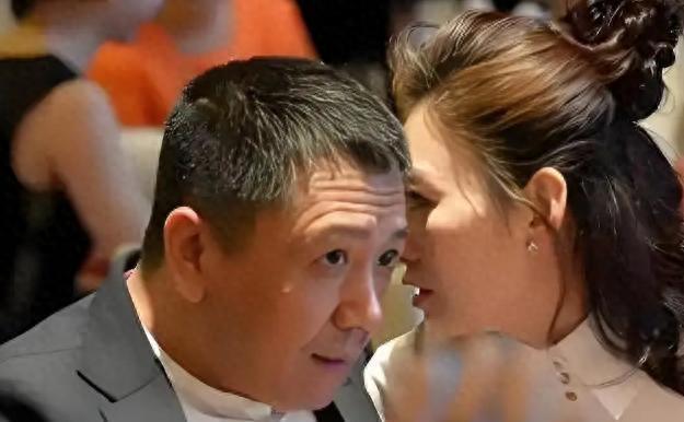 同样是结婚9年，有人把日子过成热搜，也有人把婚姻过成空白。2026年7月13
