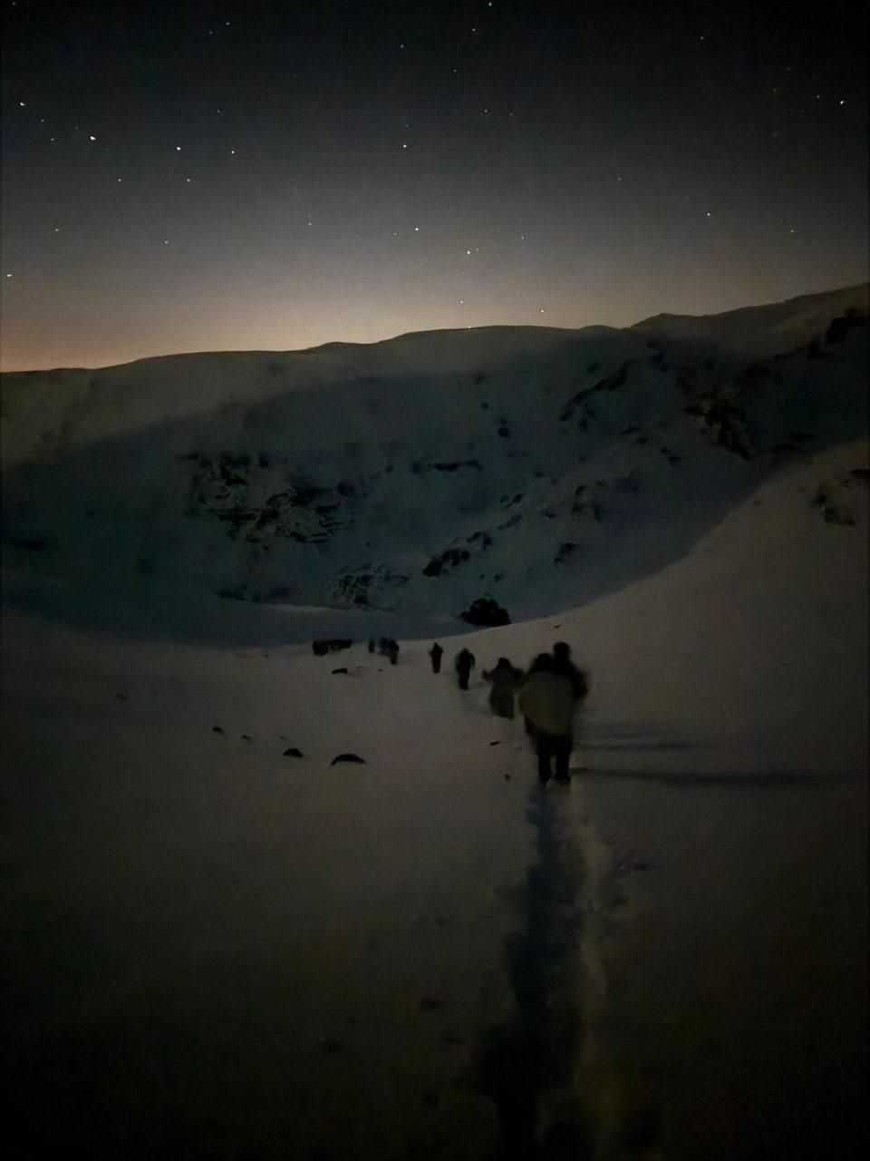 以色列国防军发布行动画面：第810旅指挥下的登山部队，在极寒深雪与复杂山地环境中