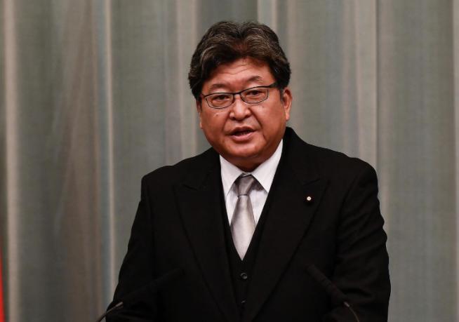 主动找死？萩生田光一前脚刚踏上桃园机场，解放军的火控雷达后脚就锁死了宫古海峡。日