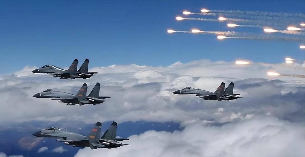 俄媒分析中美军力差距：中国除兵员和火炮，其余都处于劣势2023年，俄媒列举过一