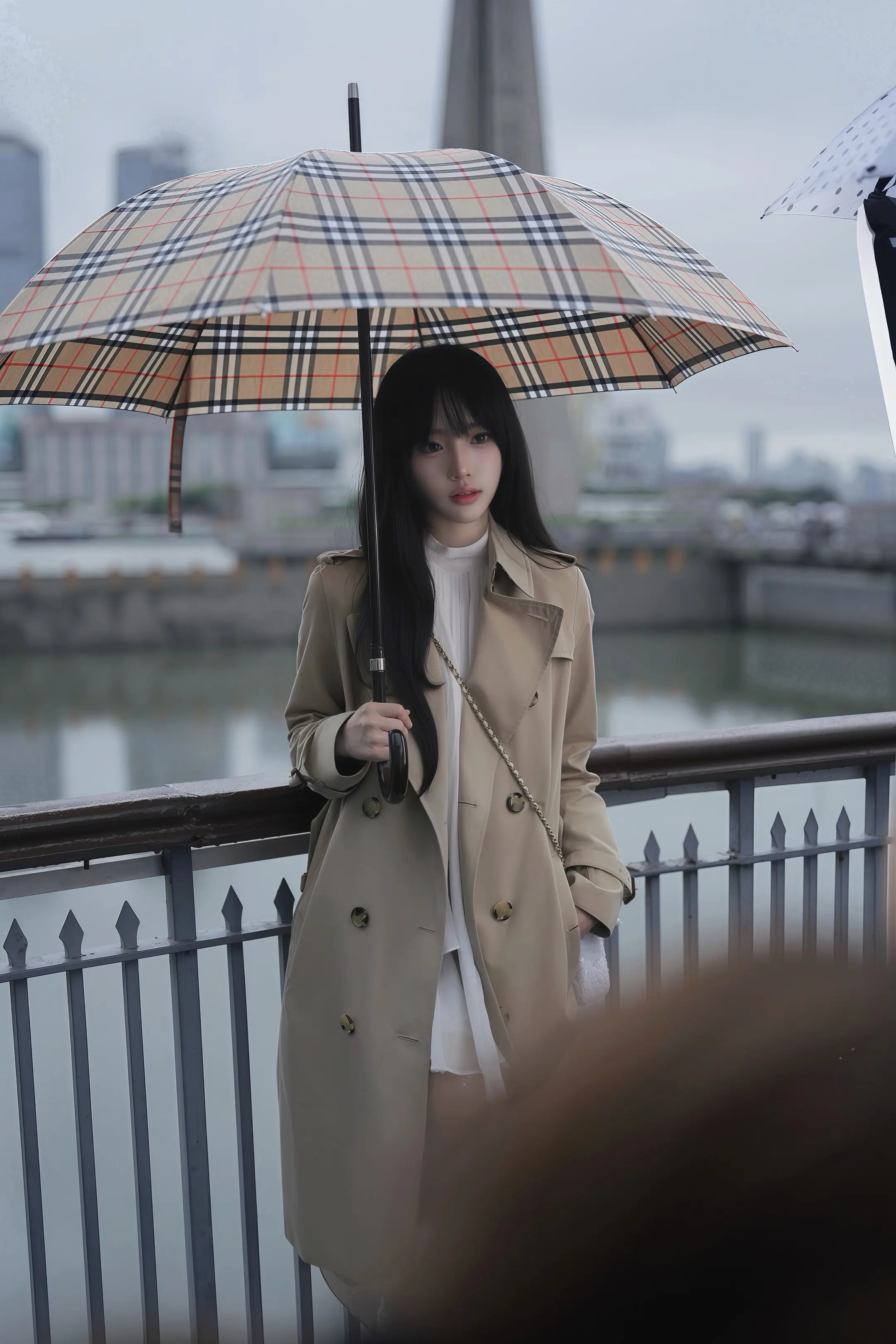 人和人的缘分 不是一场不出门就能避开的雨