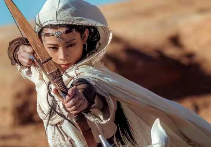 谁能想到，李连杰暌违多年重回大银幕，选的是一部隋末背景的武侠片。这就和他成名的