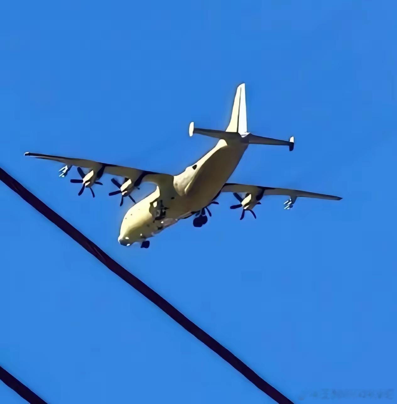 空中炮艇！帅！