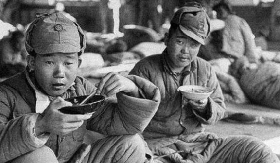 1948年，淮海战役中我军一个连的战士不幸全部牺牲，本以为胜利无望，却没想到12