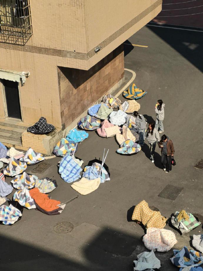 中国人对于晒被子的执念