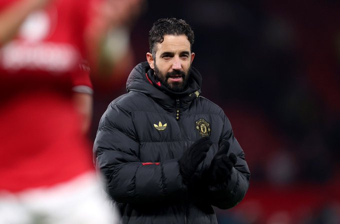 BenJacobs我一直认为，如果阿莫林在圣诞节没有下课，他就能执教到赛季结束