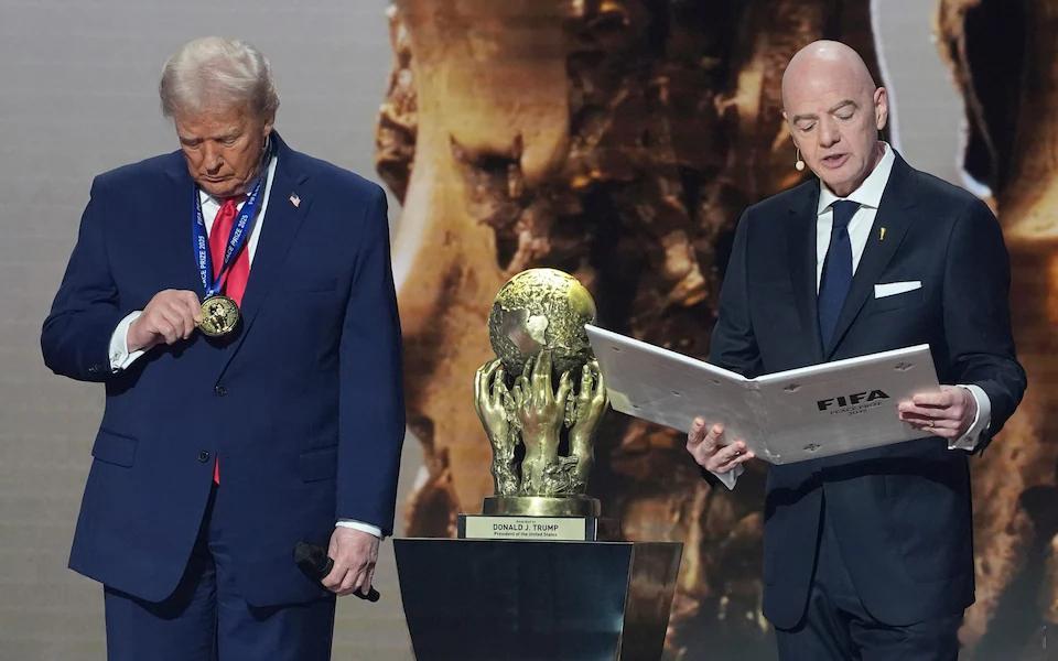 世界杯抽签我们都知道国际足联道貌岸然，但没想到这次世界杯抽签让他们看到了FIF