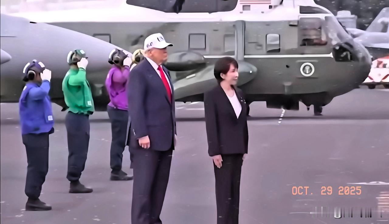 美国人这一波真的赚麻了！2025年10月28日，美国总统特朗普在驻日美军横须贺