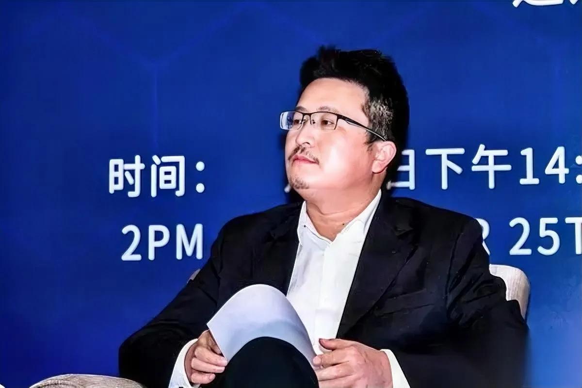 机场放监控，谁才是弱者？宋清辉一句话戳破：这不是郑智化的错，是系统漏了底。