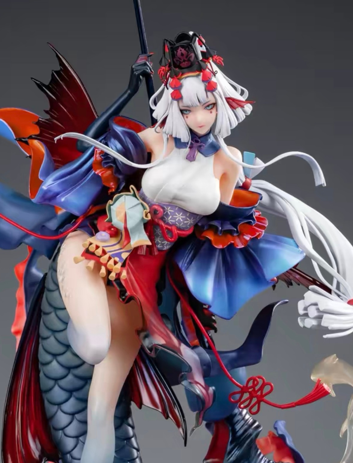 阴阳师千姬手办，武器海原贝戟特别还原，这个手办最喜欢的是干姬粗状的大尾巴，吼吼看