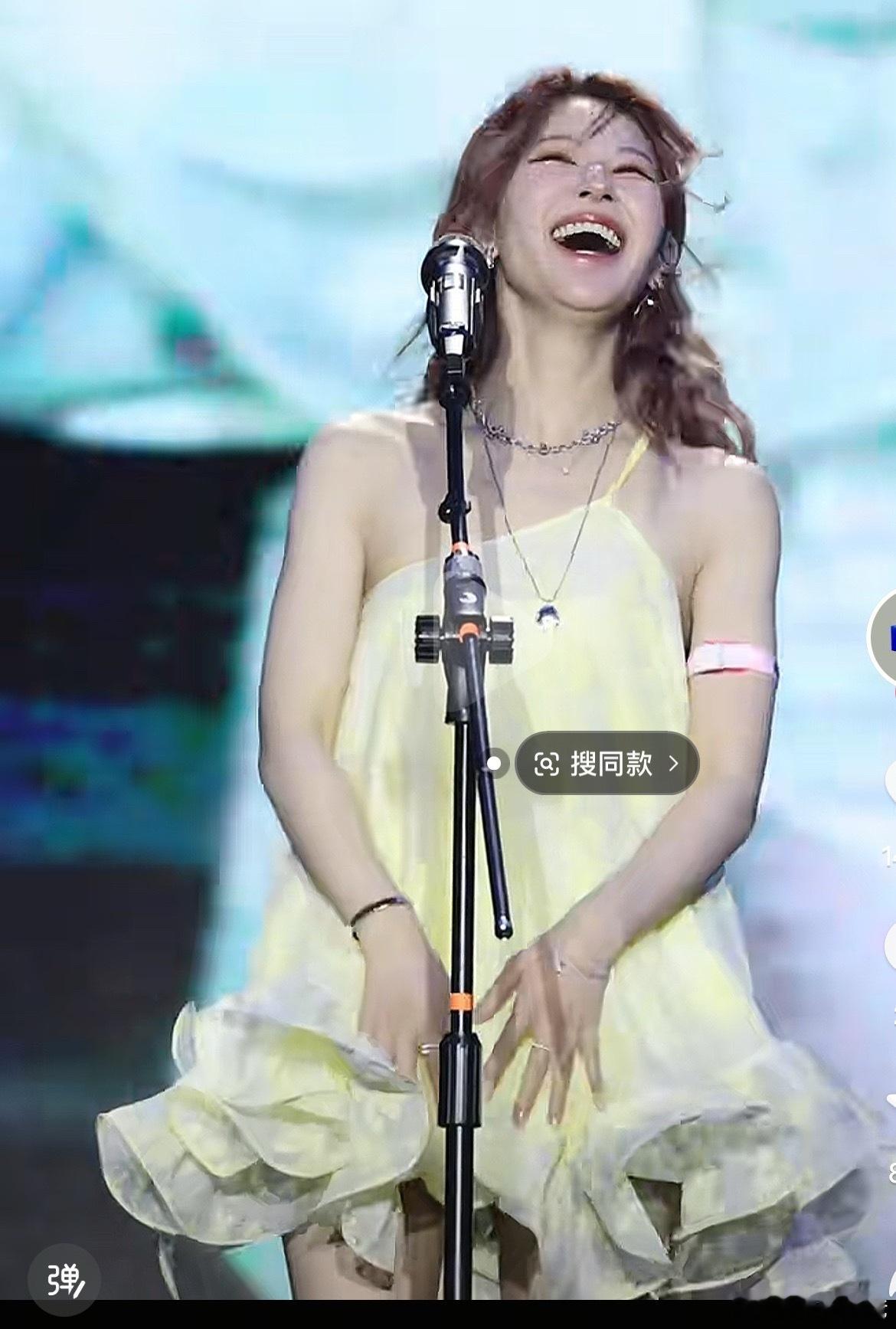 赵露思恢复神速啊，不能走路到能唱能跳也就3个多月的时间…​​​