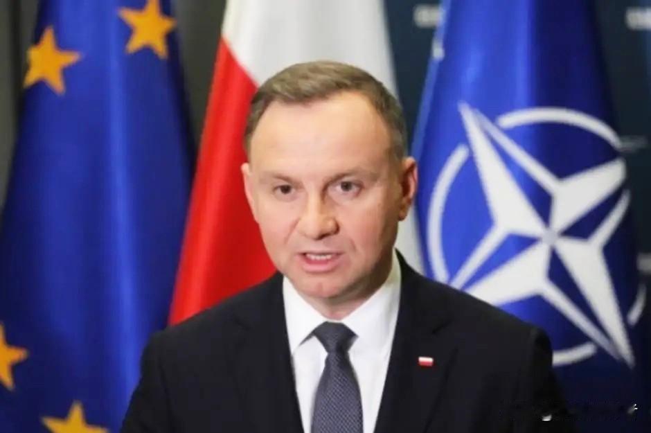 全欧洲，都欠波兰一句“谢谢你”！如果不是它愚蠢地阻断中欧班列长达11天，中国的北