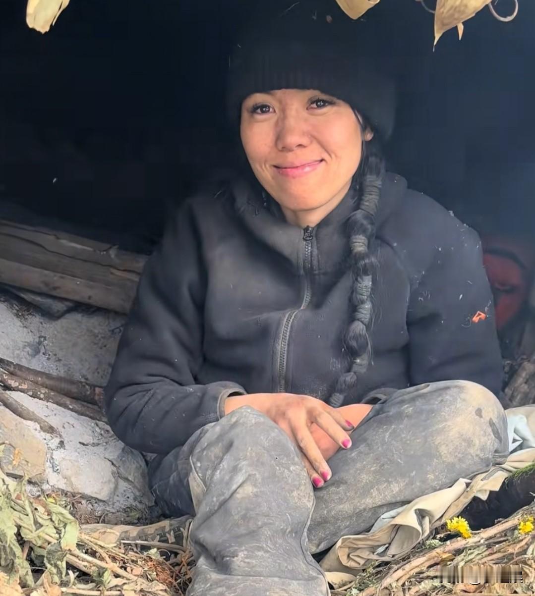 冷美人退赛了，检查时，营养不良，由于当时紧张加上没有吃好，晕倒了，冷美人当时说我