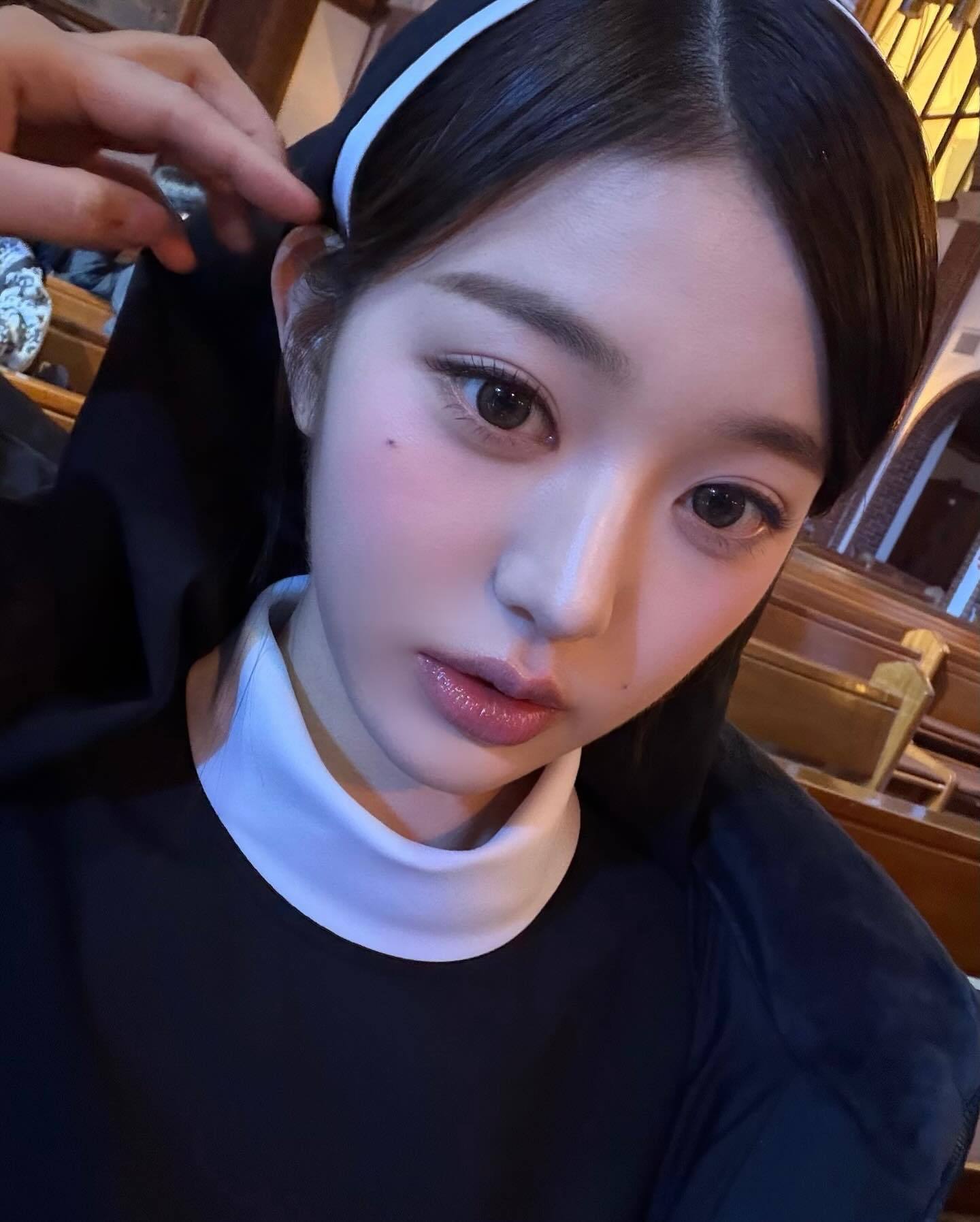 以前还不懂什么叫青春就是一张毛茸茸的脸蛋✨（放大看张元英的脸上真的有babyf