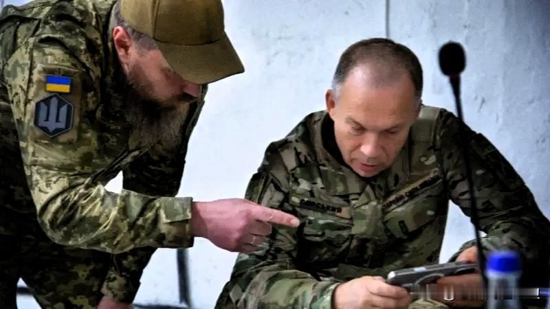 俄军发布“复仇”名单！2月6日，在俄罗斯总参情报局将军弗拉基米尔·阿列克谢耶夫