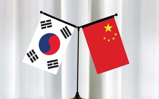 韩国邀请中国出访，两次和中国对话之后，韩国意犹未尽，邀请中国出访韩国并出席APE