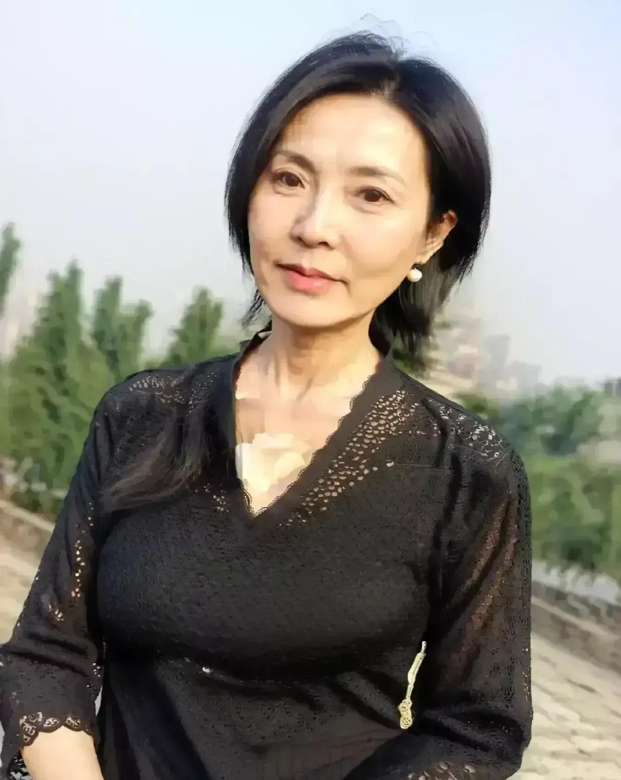 对于一个女人来说，人生最大的失败就是选错了伴侣。我和老伴已经快一个月没说话了，