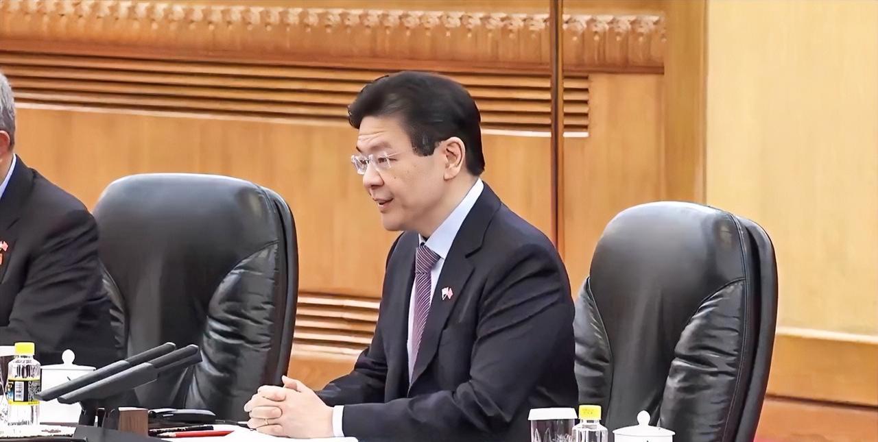中国和新加坡谈妥了6月24日上午，中国在北京会见来华进行访问的新加坡总理黄循财