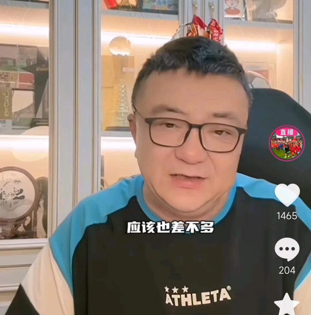 解说员董路直播间语出惊人，他表示上海海港请奥斯卡当外援纯粹就是浪费钱。董路认为