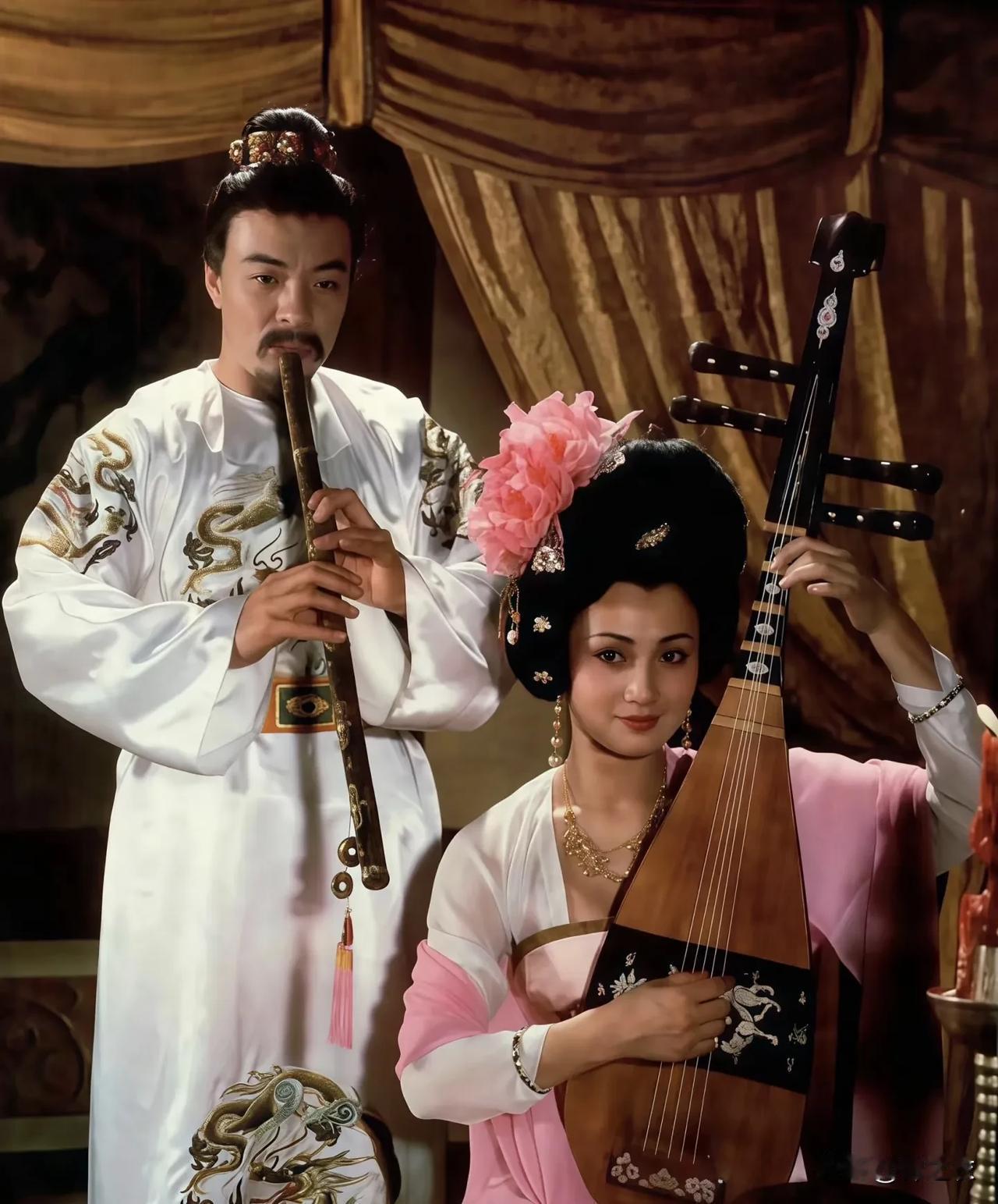 历史上杨玉环无辜不无辜我不太清楚，但有个电视剧看得我火大，就是杨玉环的家里人仗着