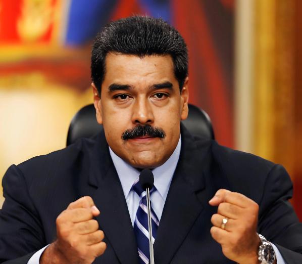 美国战机入侵委内瑞拉领空，委内瑞拉连屁都没放，难道马杜罗怂了？大错特错！