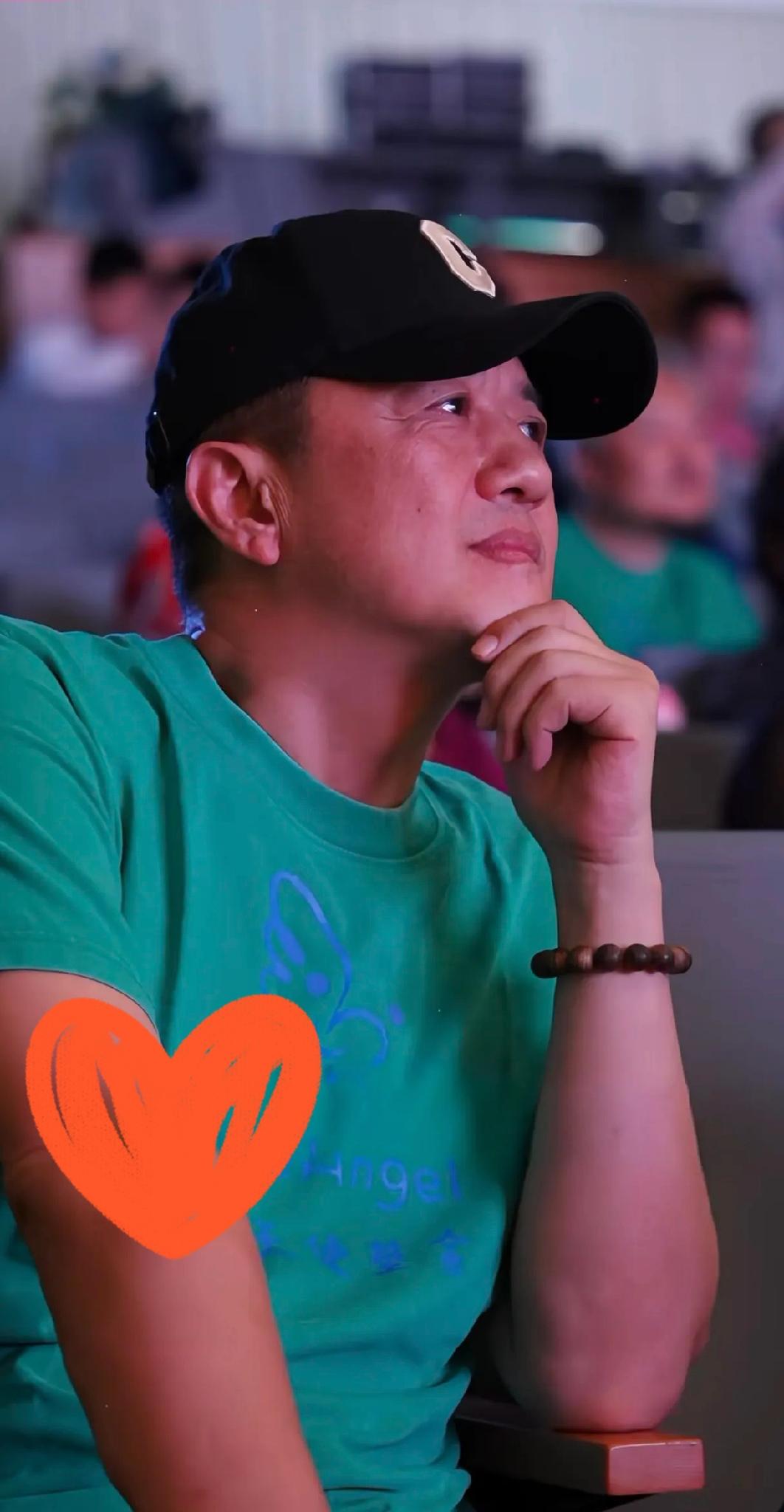 原来李亚鹏的婚姻总出问题，根源根本不是性格不合！根本原因就是，跟他一起过日