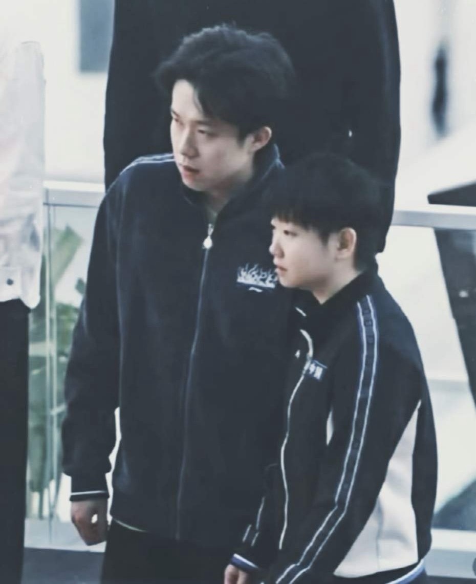 因为莎头“外卡”有了新的解释就是把外协都卡在决赛的外面香港不仅把外卡给了他俩还派