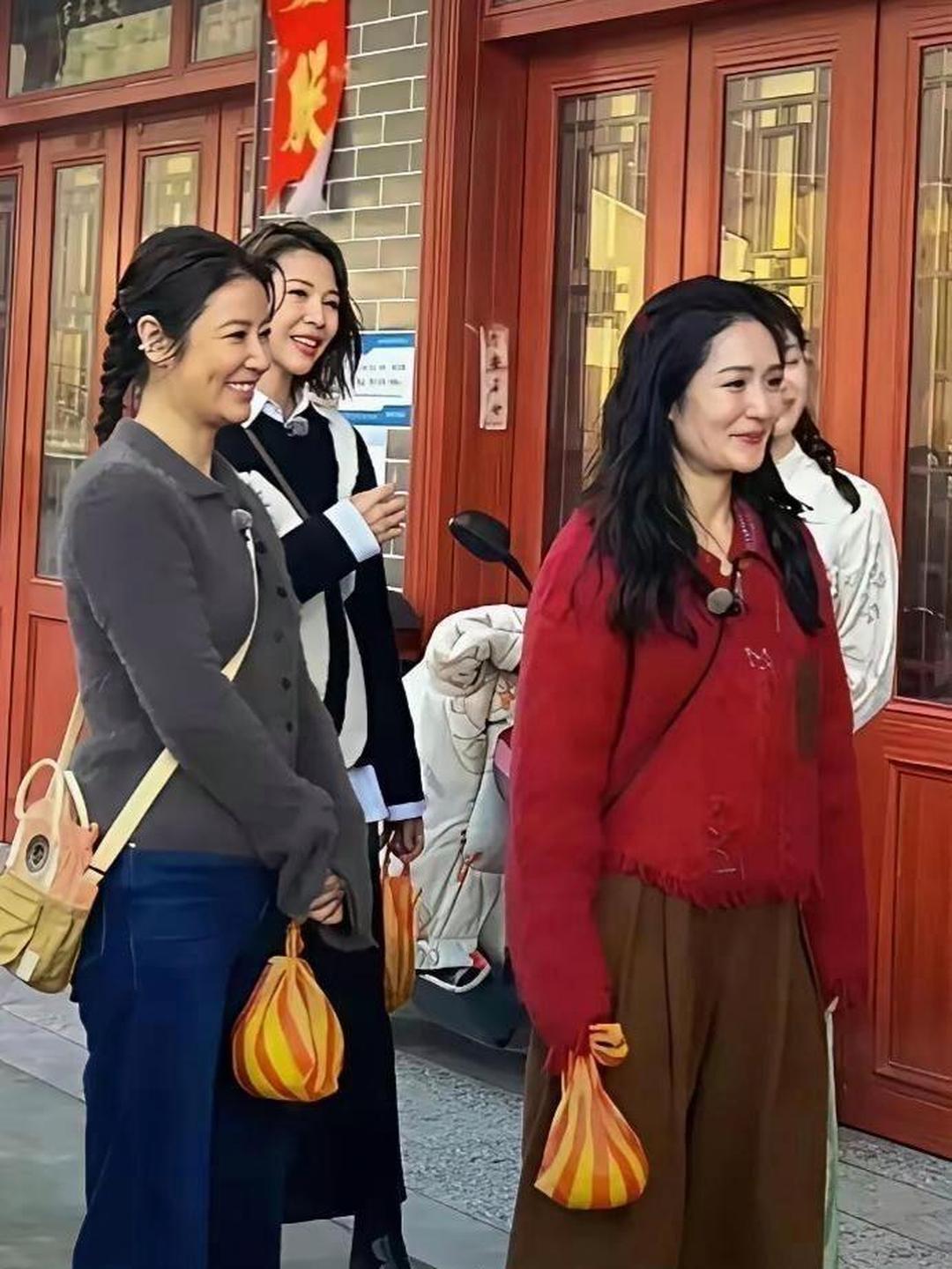没有美颜，蔡少芬居然是最漂亮的！