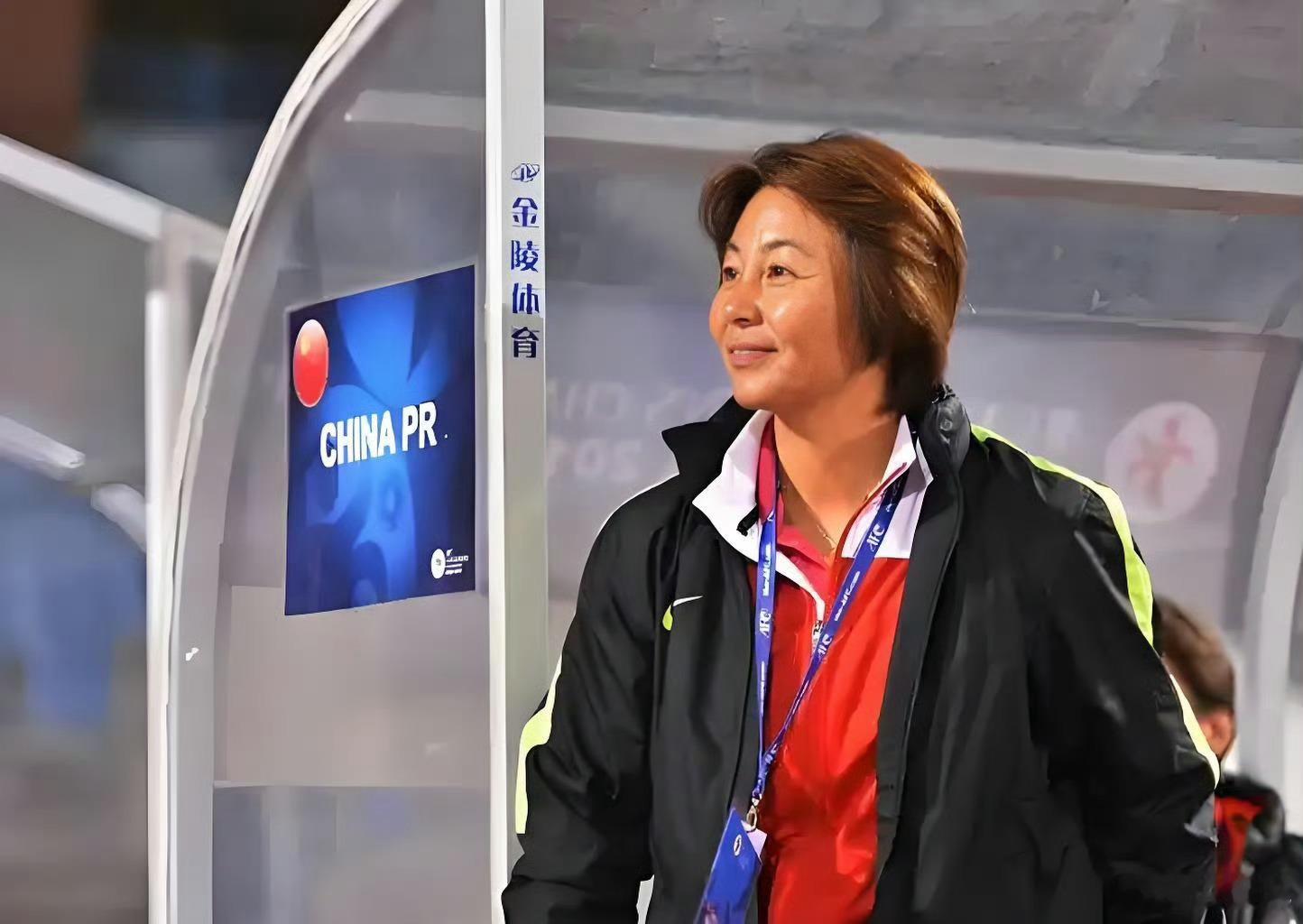 高红说女足力量曾让国人扬眉吐气前女足队长称中国女足进世界杯很容易不是狂妄是自信！