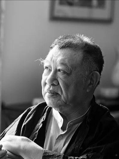 知名学者许倬云先生于2025年8月4日清晨在美国匹兹堡去世，享年95岁。​​[