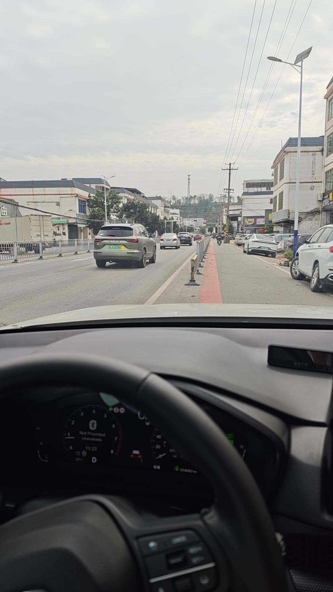 为什么现在还有人认为开什么车作为有钱没钱的证明呢？现在crv从20万元价位的