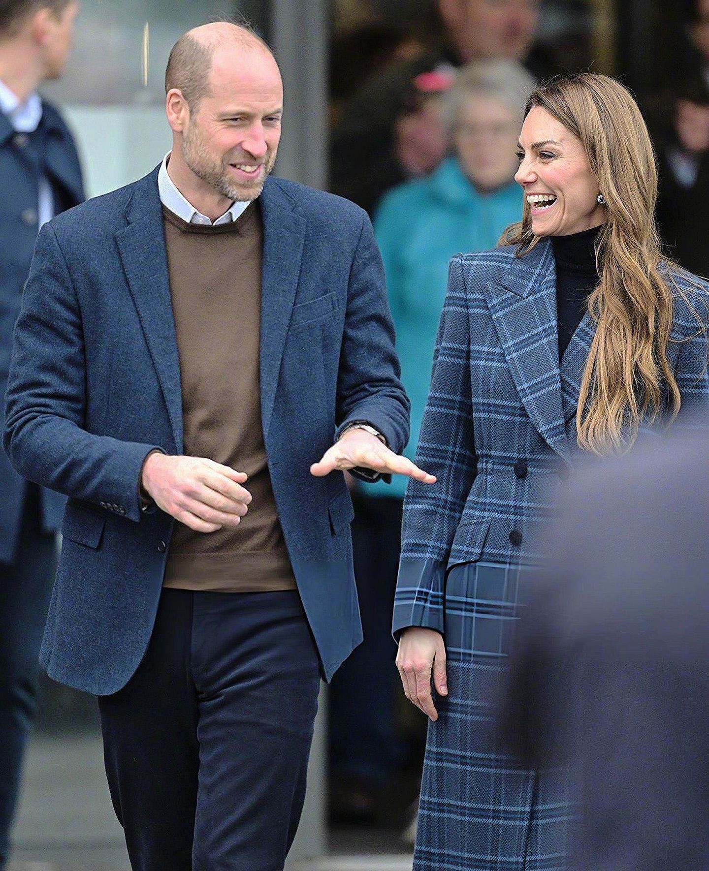 当地时间1月20日，威廉王子和凯特王妃访问斯特林（Stirling）和福尔柯克（