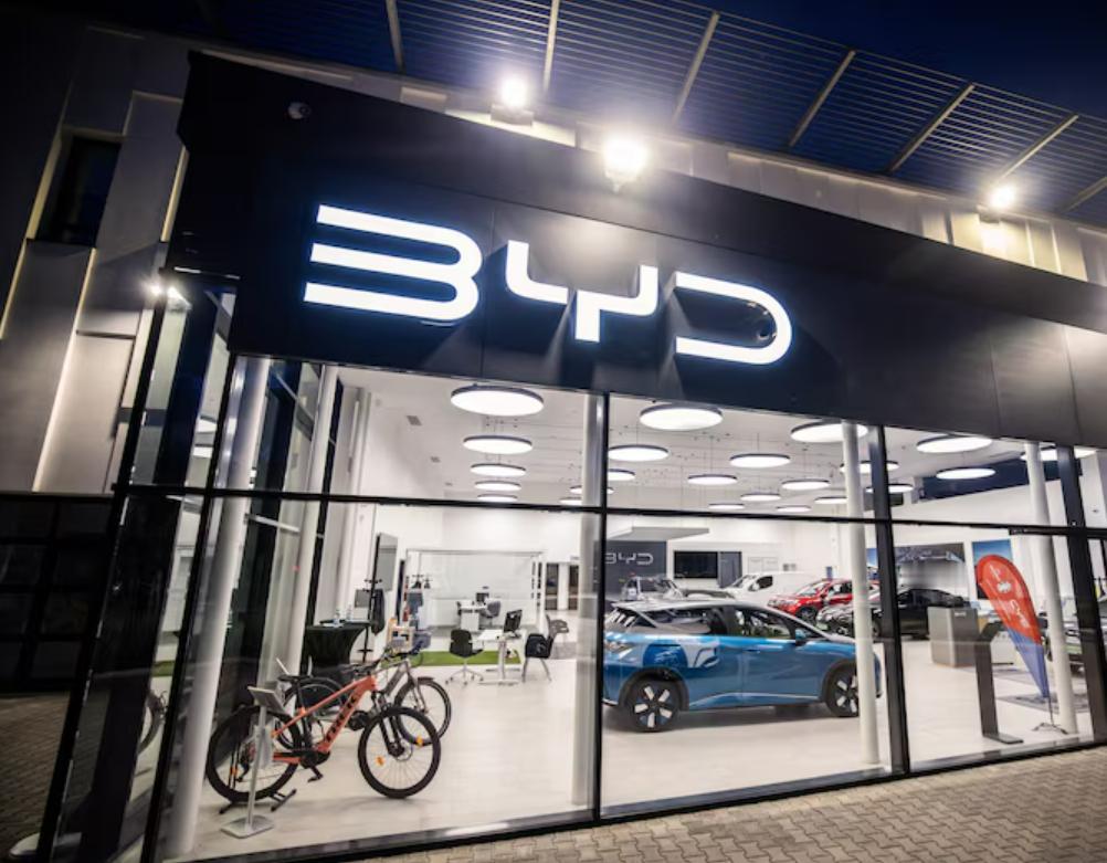 中国车卖爆欧洲拉美，却在越南前十都进不去？真相扎心了！最近看到越南10月汽车销