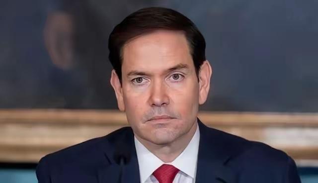 美国国务卿卢比奥曾说：如果没有中国的支持，尤其是购买他的石油，普京不可能维持这场