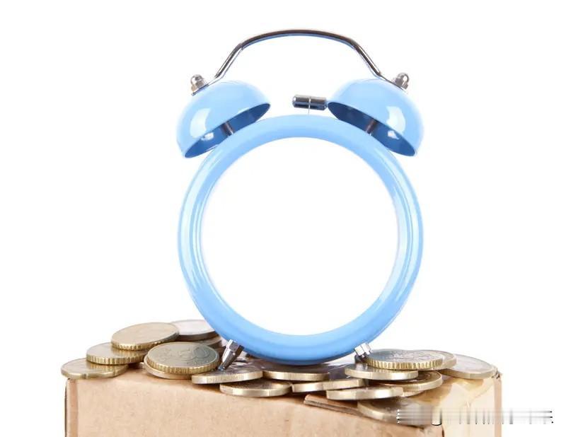 年轻最大优势就是时间成本：现在很多年轻人追求安逸，去考研，去考公。浪费了