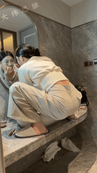 化妆就要精致，这是对别人的尊重，也是提高自己的自信！