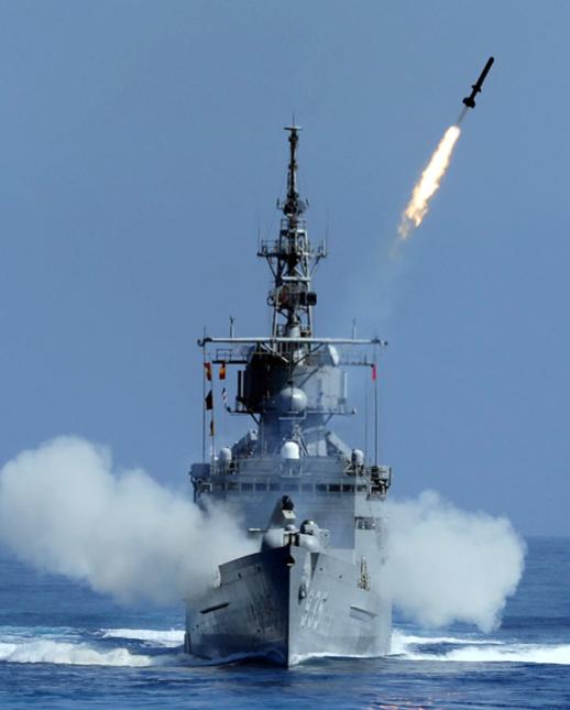 忍无可忍！美对台军售几百亿？该亮真家伙了！台湾的事，拖下去没好处。