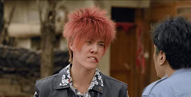 追剧《我的山与海》赵凯从出场到剃掉头发，洗新革面，剧情太浮夸，人物转变太神奇