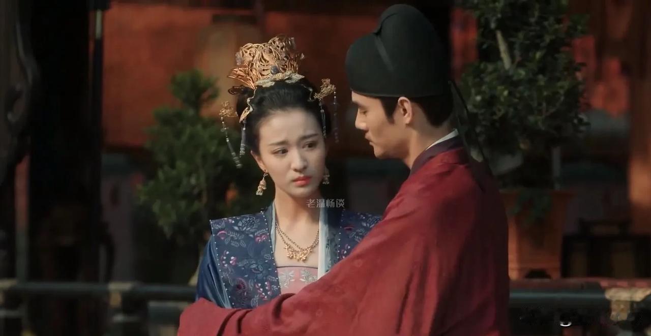 宋朝时，皇帝宋仁宗来到张贵妃的寝宫，两人吃金橘秀恩爱。刚吃完，仁宗就站起身，走到