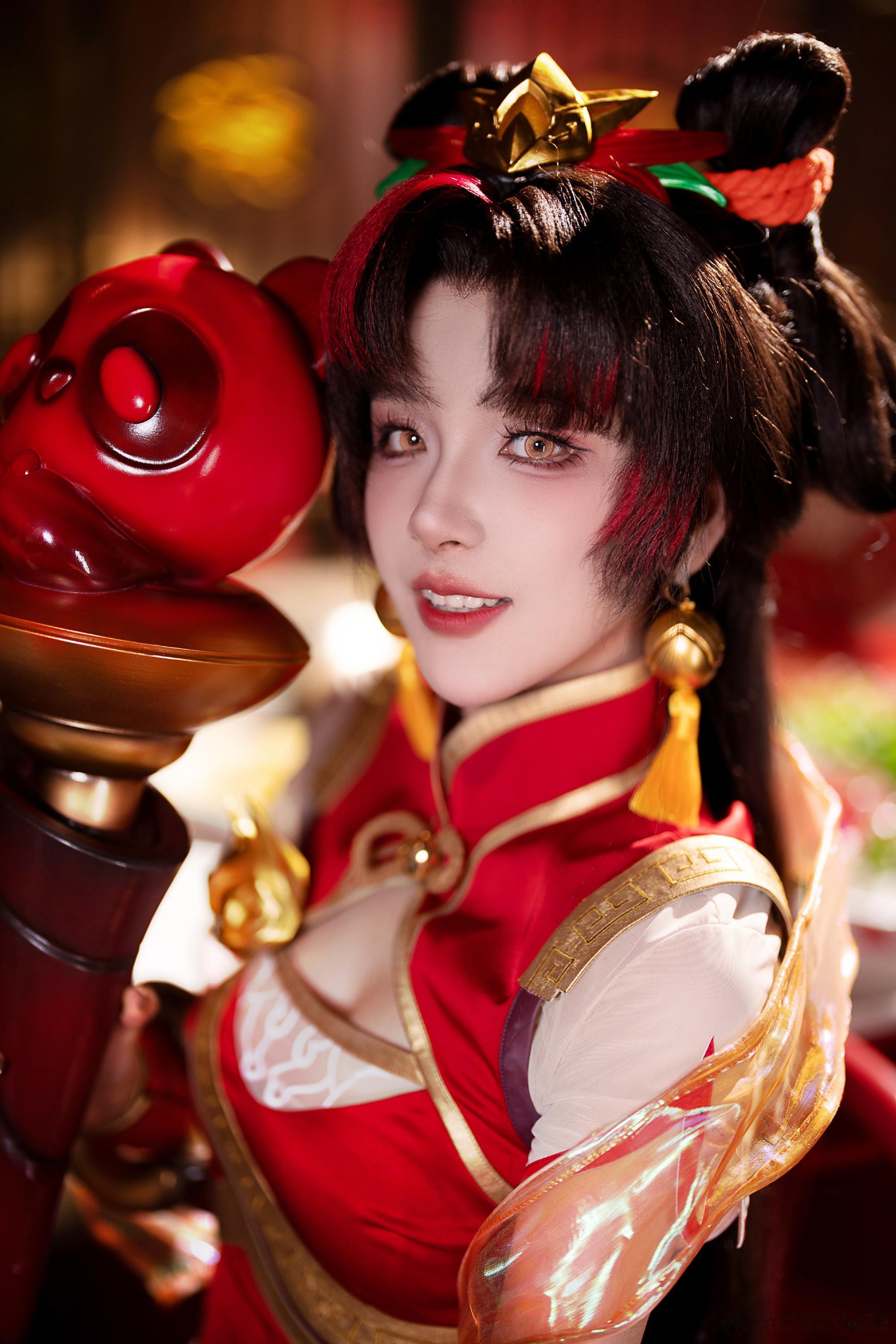 Rita晒COS照: 爱吃火锅的塔塔的火锅拉克丝来咯