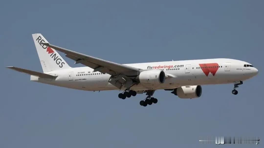 俄罗斯合并航空公司，在现有的三架波音777客机中，目前仅有一架仍在执行定期航班任